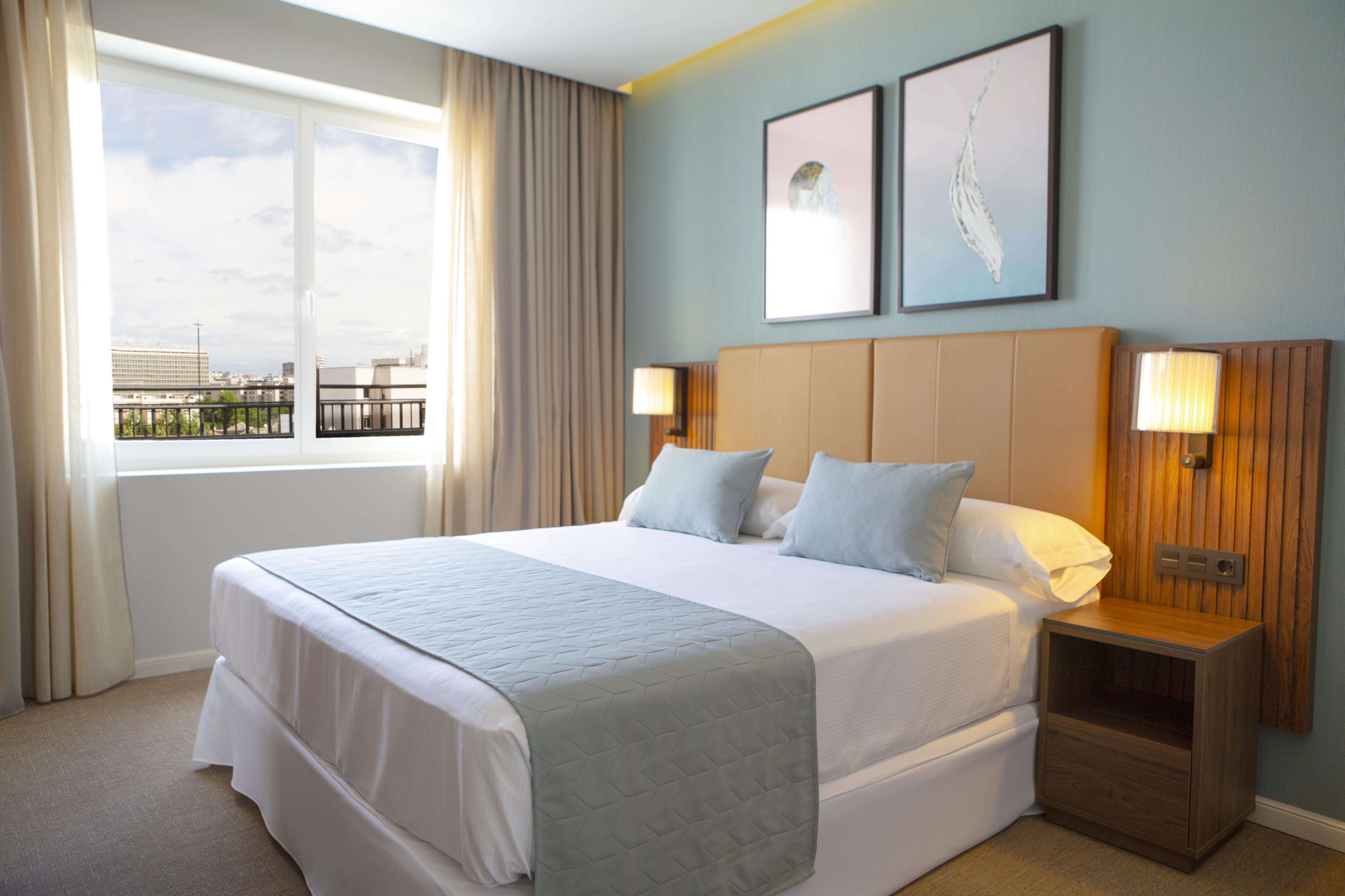 Riu Plaza Espana Мадрид Экстерьер фото